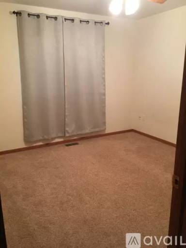 Main picture of 4966 Red Violet Dr