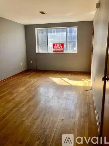 Main picture of 433 N Maple Ave