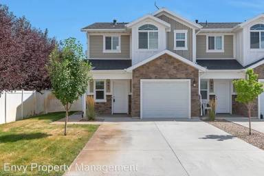 Main picture of 958 Rainbow Dr