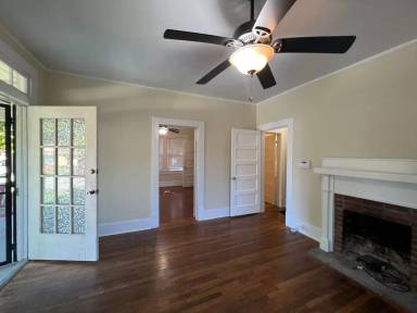 Main picture of 1928 Yancey Ave
