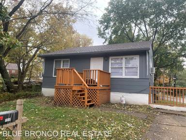 Main picture of 1510 S Evanston Ave