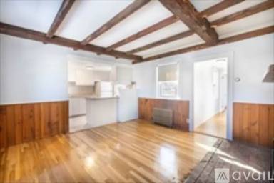 Main picture of 313 Franklin St