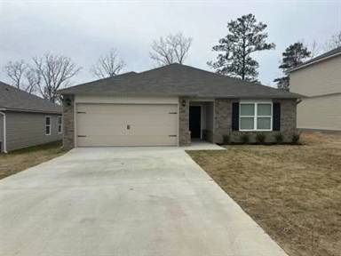 Main picture of 140 Andrew Ln