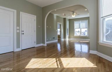 Main picture of 3646 W Wabansia Ave