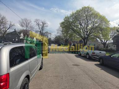 Main picture of 8749 S Wabash Ave