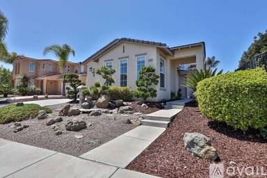 Main picture of 1276 Whitewing Pl