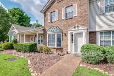 Main picture of 302 Ash Forge Dr