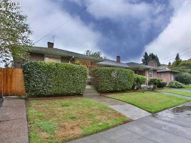 Main picture of 2520 SE 33rd Pl