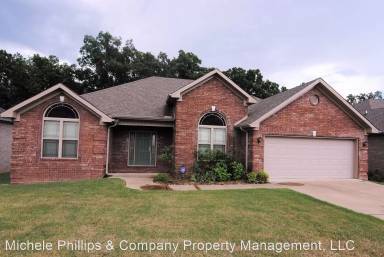 Main picture of 2120 Airborn Dr