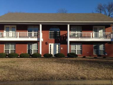 Main picture of 10 S Joplin Loop