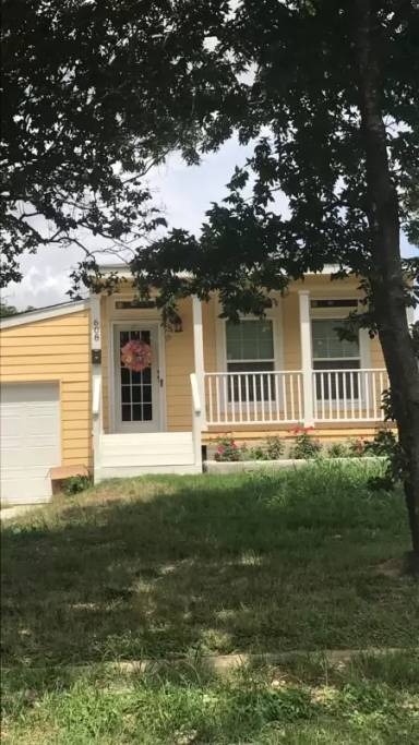Main picture of 608 Kimbro St