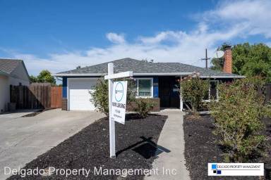 Main picture of 1025 Sherwood Ave
