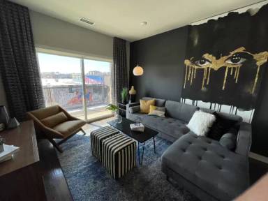 Main picture of 3050 Brighton Blvd