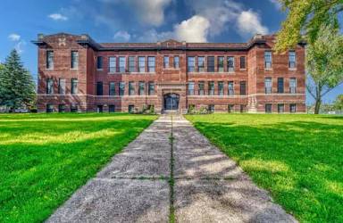 Main picture of 460 Wheatfield St