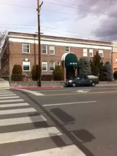 Main picture of 441 W 2nd St