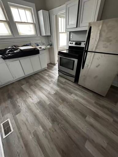 Main picture of 936 Dayton Ave