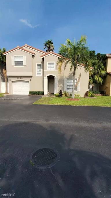 Main picture of 1284 NW 125th Ter