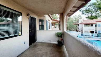 Main picture of 825 Rock Springs Dr