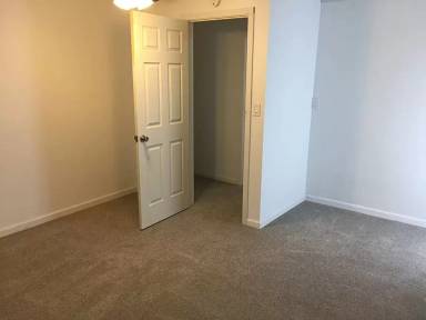 Main picture of 1217 E Indiana Ave