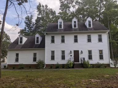 Main picture of 1 Brunswick Ct