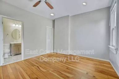 Main picture of 2324 E Baltimore St