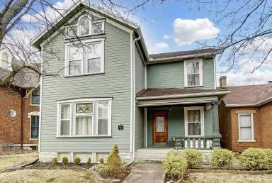 Main picture of 23 Clover St