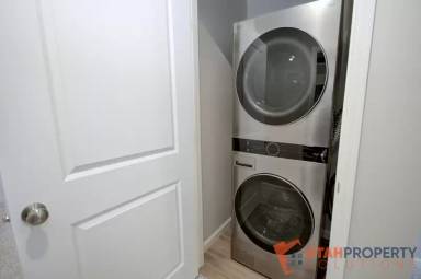 Main picture of 63 N Veranda Ct