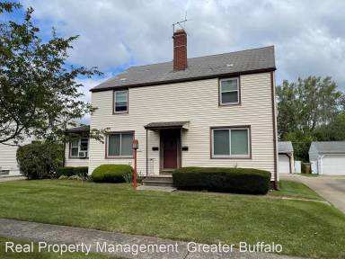 Main picture of 38 Matthew Ln