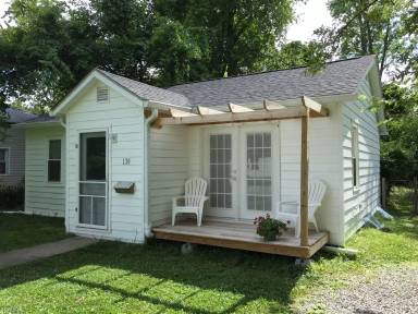 Main picture of 306 N Roosevelt St