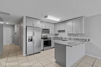 Main picture of 2601-25 Icabod Ct