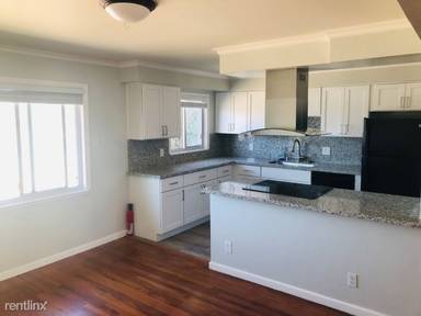 Main picture of 1615 Marina Ct