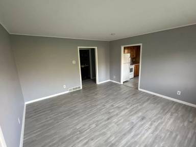 Main picture of 13-15 Risco Rd