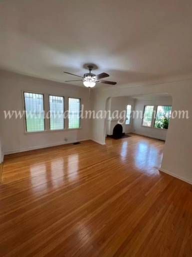 Main picture of 1445 S Canfield Ave