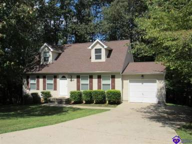 Main picture of 191 Catbird Rd