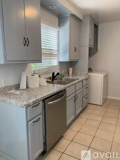 Main picture of 6344 W 79th St