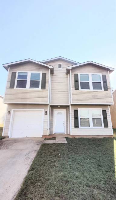 Main picture of 246 Whitestone Dr NE