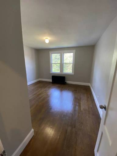 Main picture of 9 Rockville St