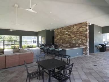 Main picture of 8905 Rookwood Ct