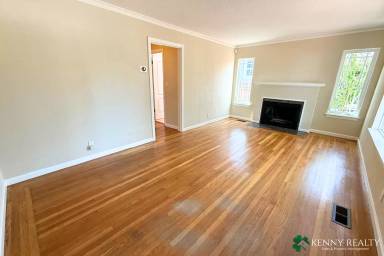 Main picture of 929 Holly St