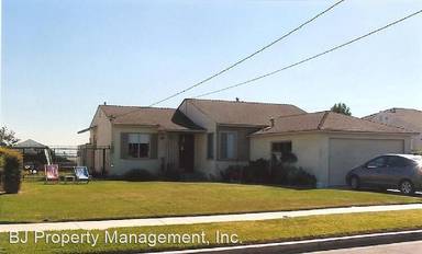 Main picture of 4952 Howard Ave