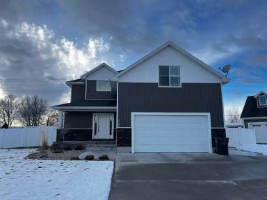 Main picture of 4230 Rockingham Cir