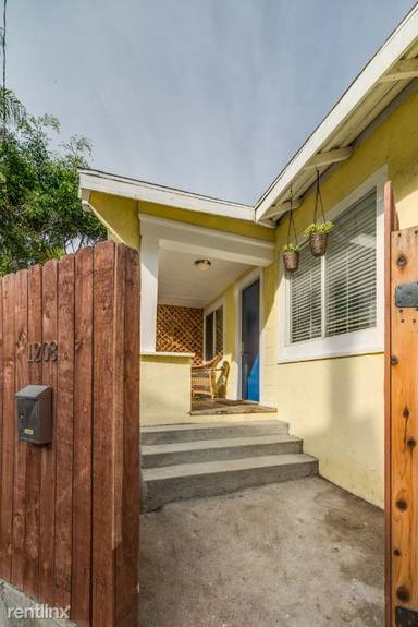 Main picture of 1208 Electric Ave