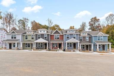 Main picture of 113 Davis Ridge Ln