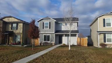 Main picture of 554 W Ramsbrook St
