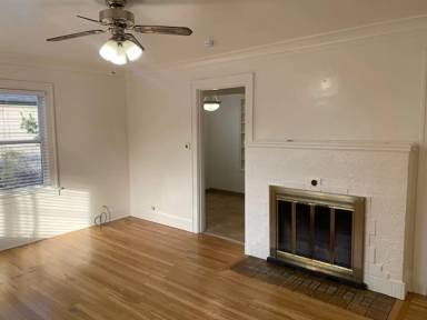 Main picture of 7114 N Commercial Ave