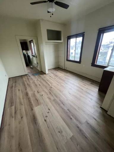 Main picture of 5921 Hooper Ave