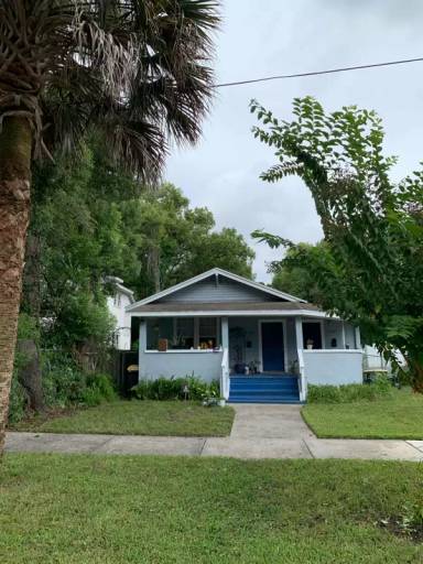 Main picture of 2327 Ernest St