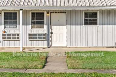 Main picture of 280 Thompsonville Ln