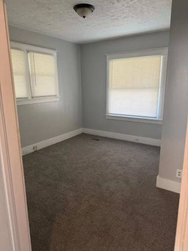 Main picture of 732 M St