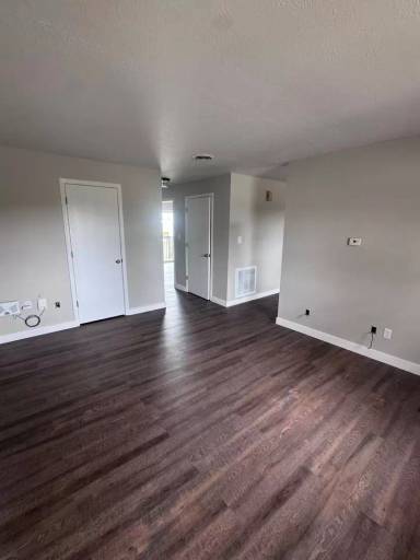 Main picture of 4301 S 6th St